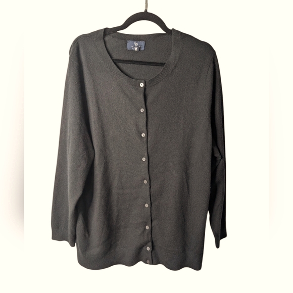Lands' End Sweaters - Land's End Women's Cashmere Black Sweater sz 2x